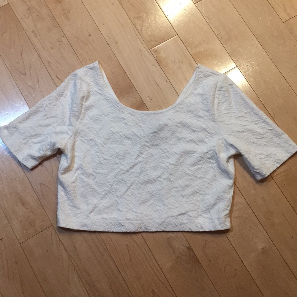 White crop top